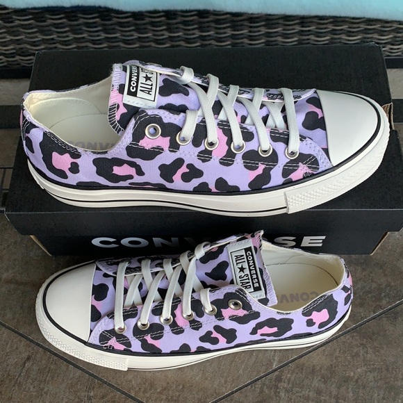 Converse Leopard Print platform sneakers- NWOB - Picture 6 of 14